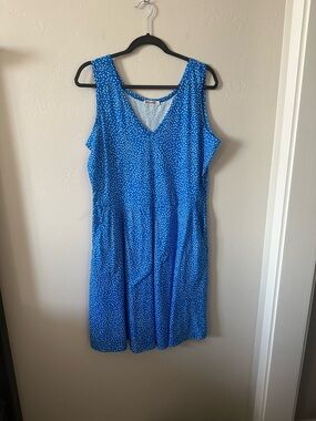 Bright Blue Sleeveless V-Neck Mini Dress with Subtle Dot Print